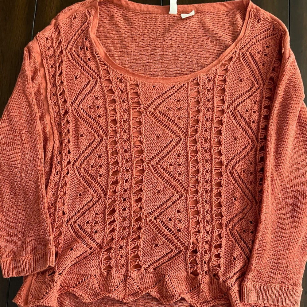 Anthropologie / Moth Beautiful Crochet sweater with high low hem